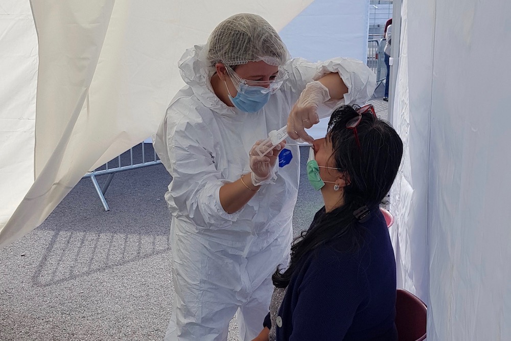 Les indicateurs de l'épidémie de covid-19 sont mal orientés dans la région Bourgogne-Franche-Comté.