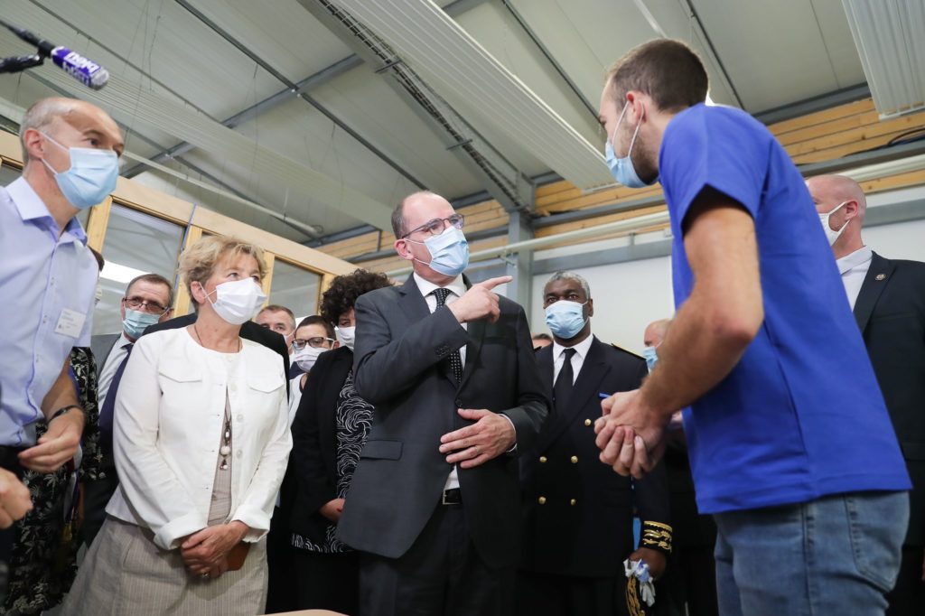 Jean Castex en visite dans unn centre d'apprentissage à Besançon