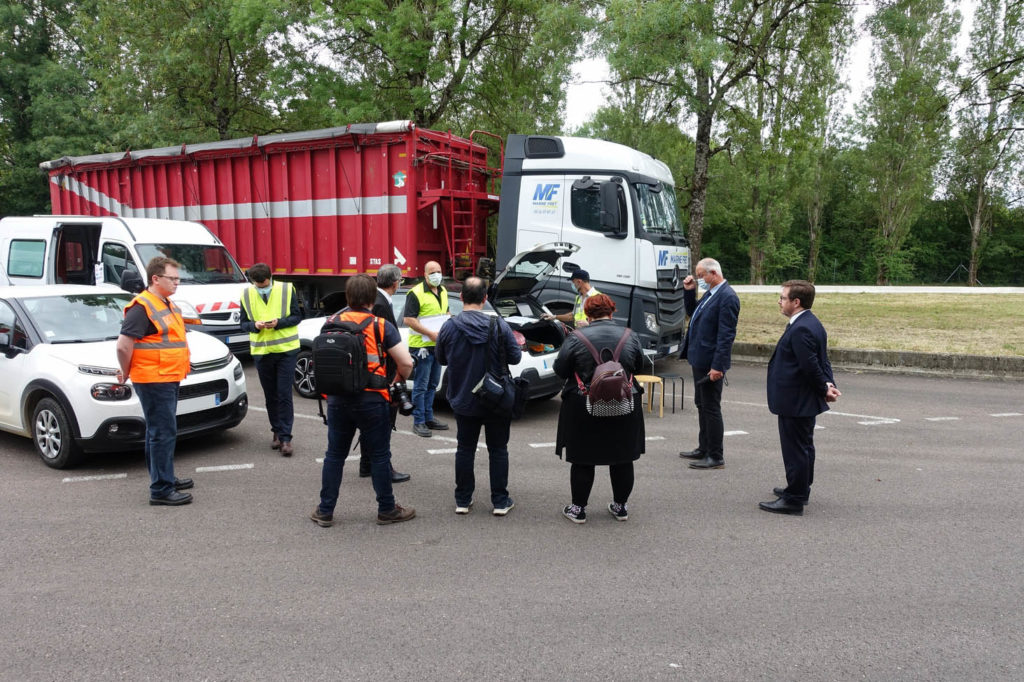 Un contrôle routier en présence de Bernard SCHMELTZ, Préfet de la région Bourgogne - Franche-Comté