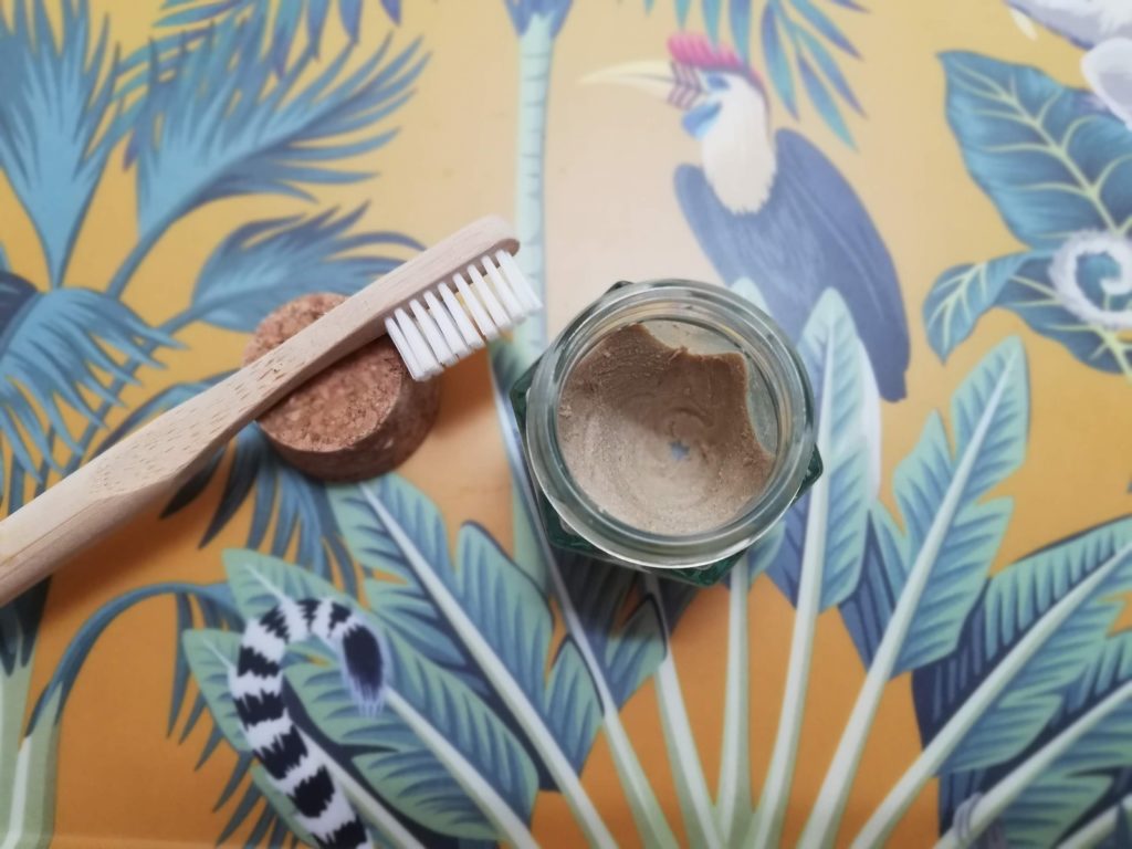 Recette de dentifrice solide pour la rubrique école L'An Vert du Trois.