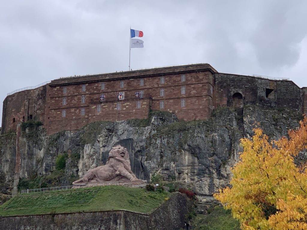 Le stationnement sera gratuit à Belfort le samedi 28 novembre et à l’occasion du 1er jour du Black Friday indique la mairie de Belfort dans un communiqué de presse.