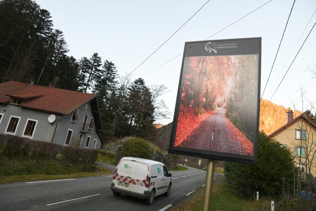 Le conseil départemental du Territoire de Belfort a installé un panneau d'informations dans la montée du ballon d'Alsace, à Lepuix, au lieu-dit Malvaux.