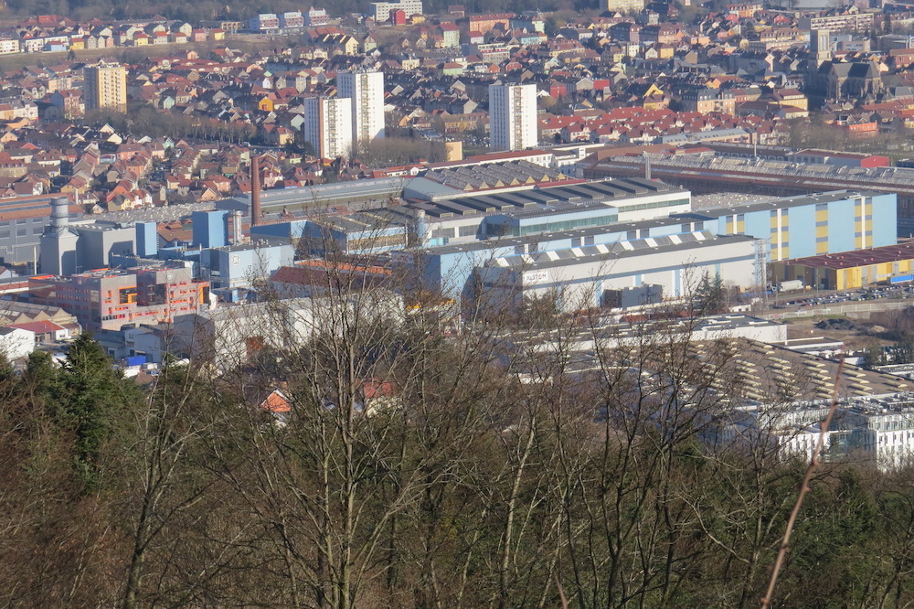 En commun pour Belfort critique la révision du plan local d'urbanisme opérée par Damien Meslot et la ville de Belfort.