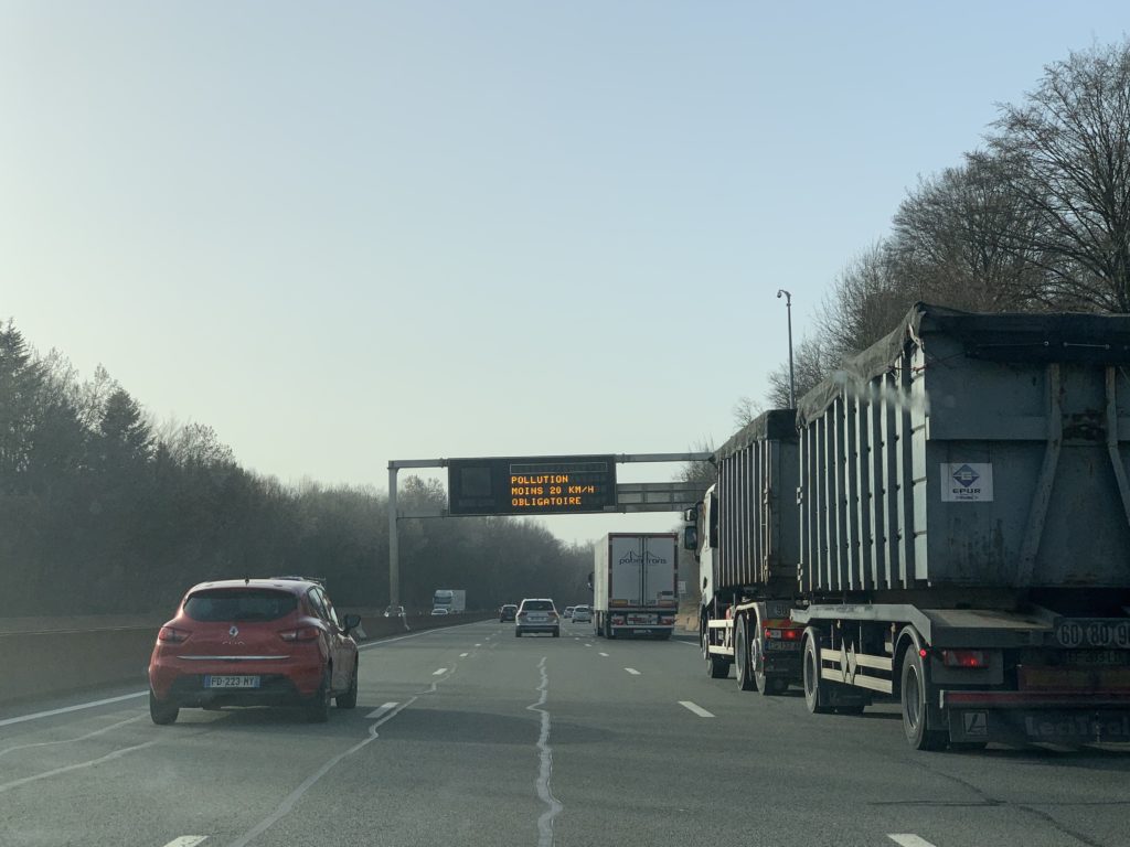 Vitesse réduite sur l'A36 à la suite d'un épisode de pollution aux particules fines