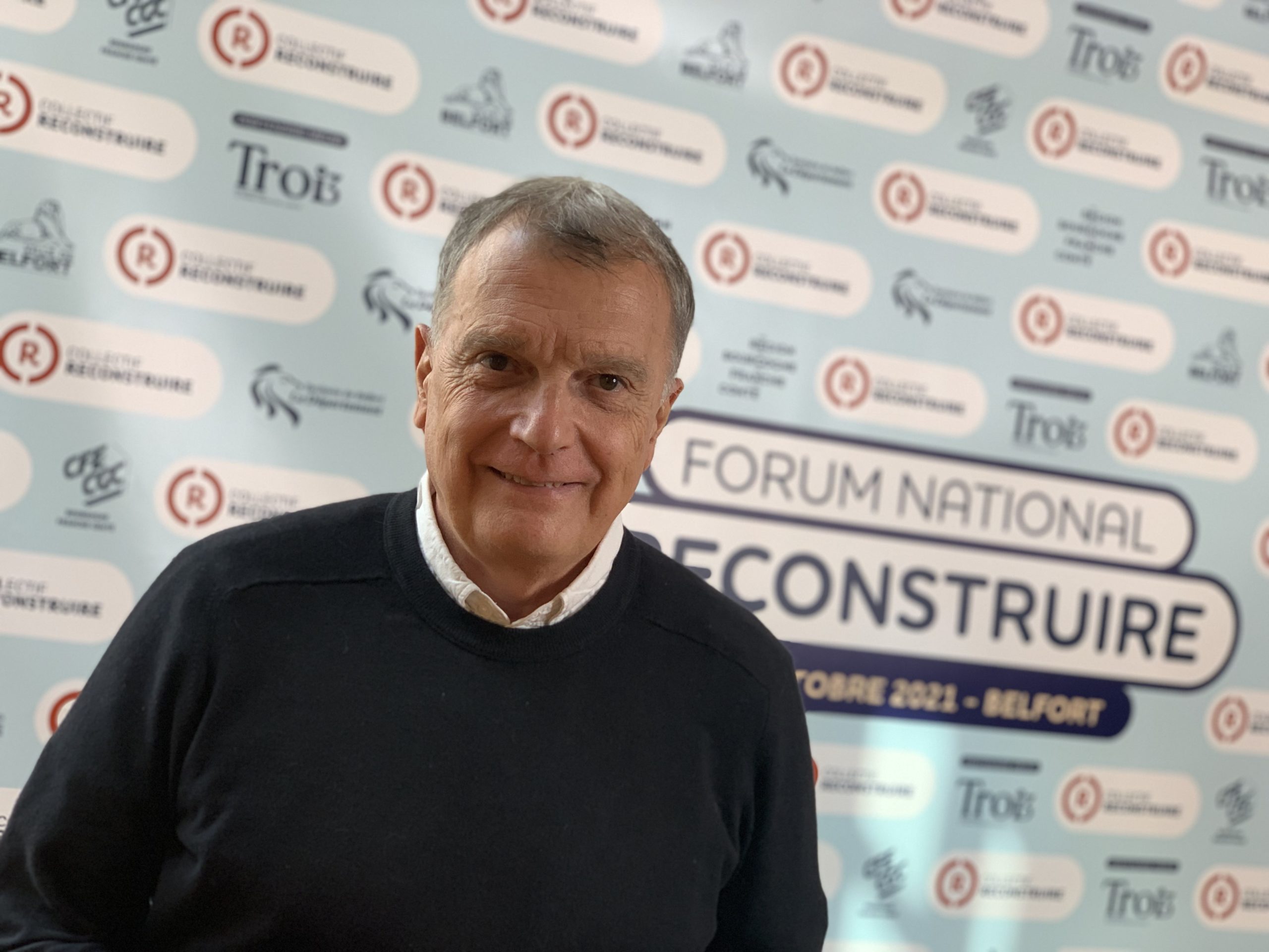 Christian Harbulot est le directeur de l'école de guerre économique, à Paris.