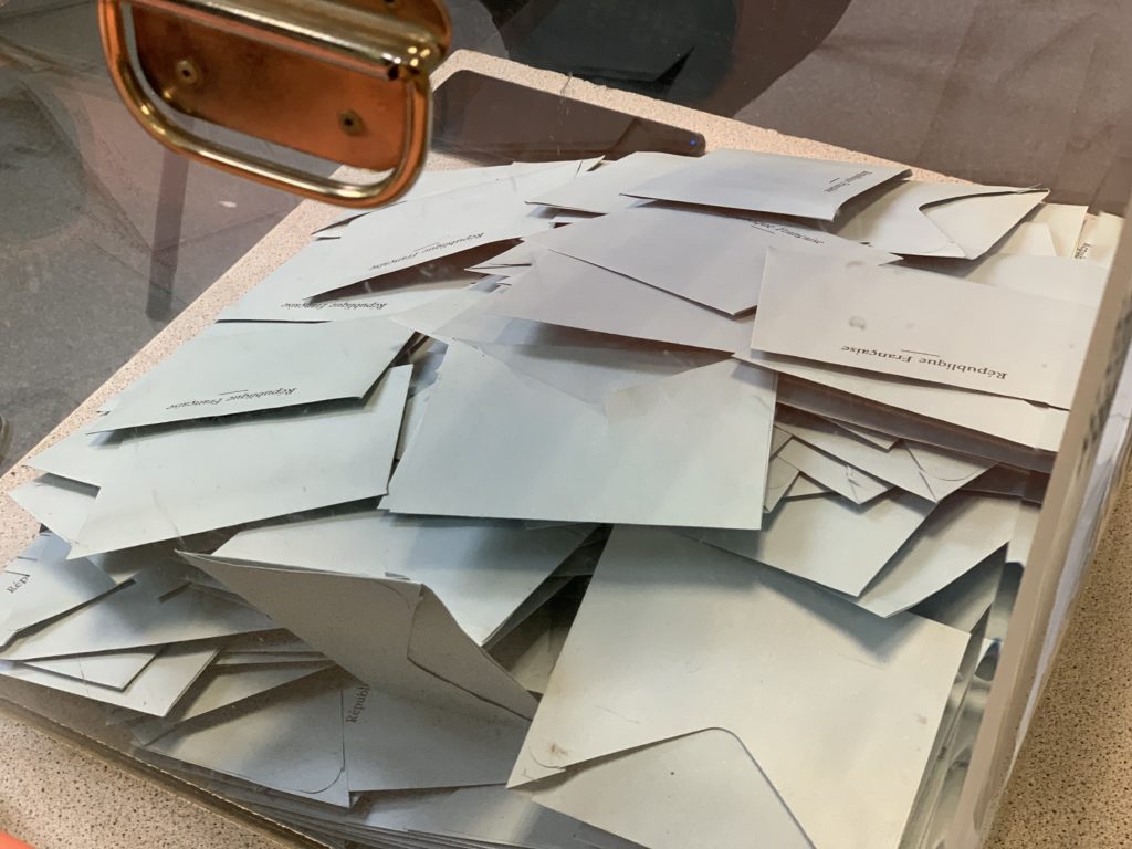 L'élection présidentielle 2022 a été organisée les 10 et 24 avril.