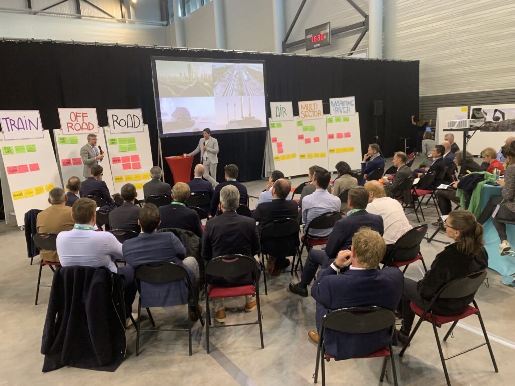 Le forum hydrogen business for climate, organisé les 8 et 9 novembre à l'Axone de Montbéliard, a organisé des Lab pour susciter l'innovation. | ©Le Trois – Thibault Quartier