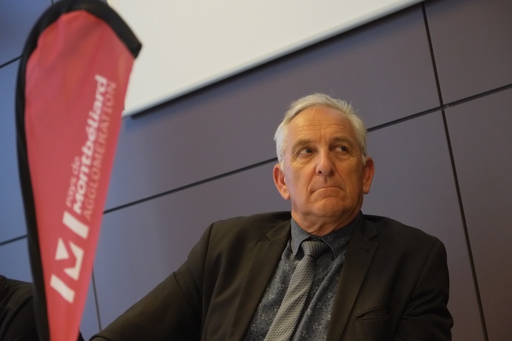 Charles Demouge annonce ce lundi 2 février renoncer à la présidence de Pays de Montbéliard Agglomération, à l'occasion du prochain scrutin municipal et communautaire.