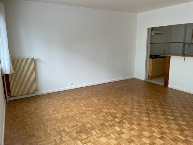 Appartement T2, PARKING, CHAUFFAGE COMPRIS