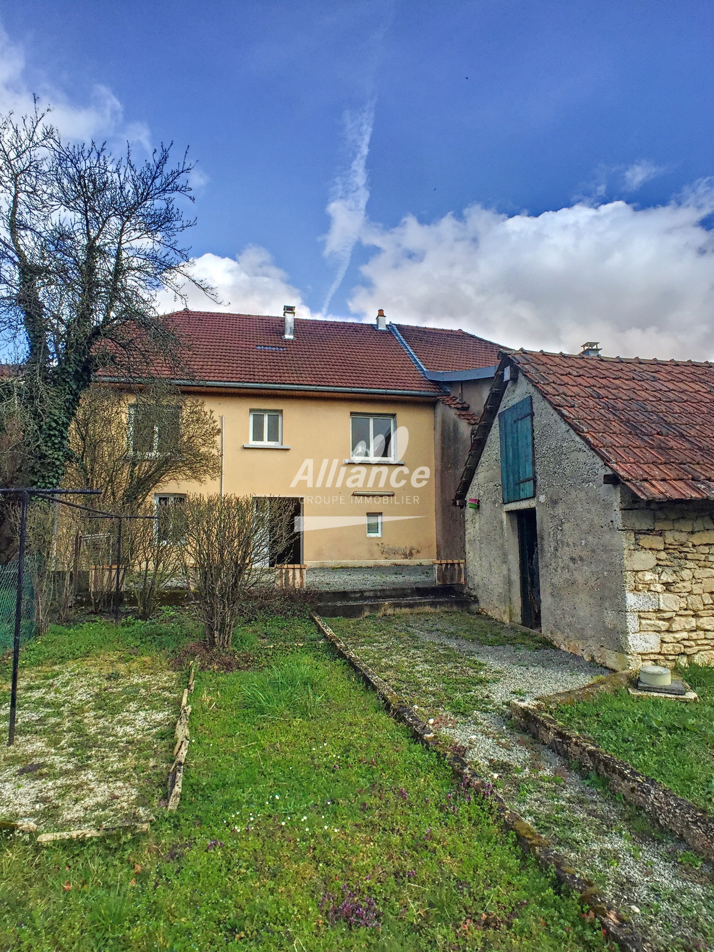 Maison type F3 avec jardin