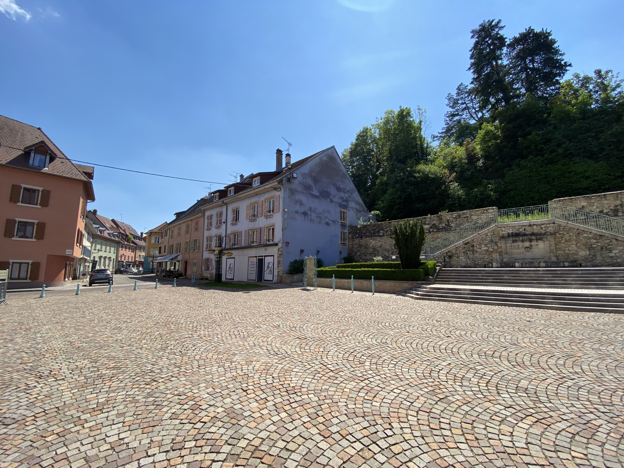 Local Commercial Delle Centre