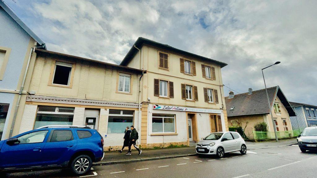 Inter'Actions accompagne les habitants des quartiers dits « prioritaires » de la politique de la ville en proposant des parcours personnalisés d’insertion. | ©Khaled Nikzad 