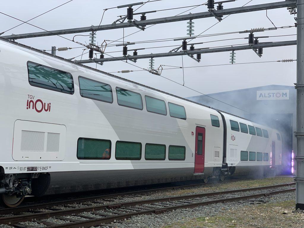 Présentation de la livrée de la gamme inOui de la SNCF du nouveau TGV M, à Belfort, le 29 avril 2024. | ©Le Trois – Thibault Quartier