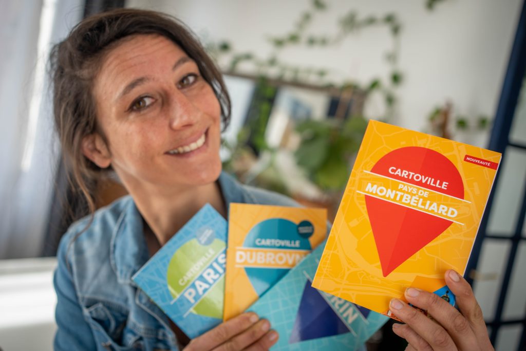 Pauline Moiret présente des incontournables du Cartoville du pays de Montbéliard | © Periple & Cie.