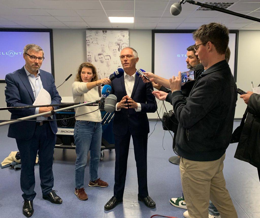 Carlos Tavares, à l'usine Stellantis de Sochaux, le jeudi 3 octobre 2024. | ©Le Trois – Éva Chibane