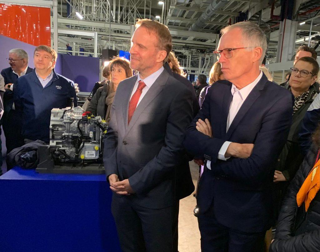 Marc Ferracci et Carlos Tavares, lors de la visite d'usine le 3 octobre. | ©Le Trois - E.C. 