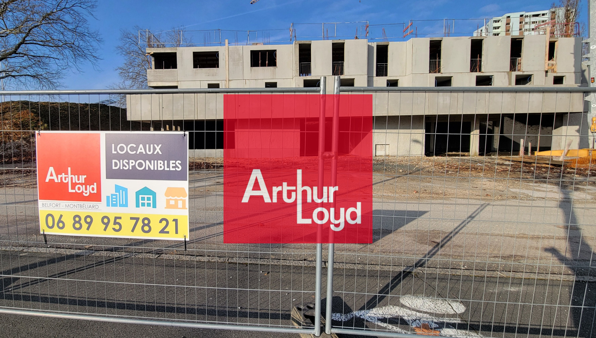 Neuf – En cours de construction – Local Commercial 400m2 sur