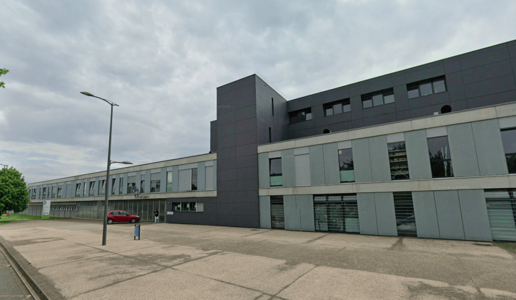 Collège  Jouffroy-d’Abbans à Sochaux. | ©Google street View 