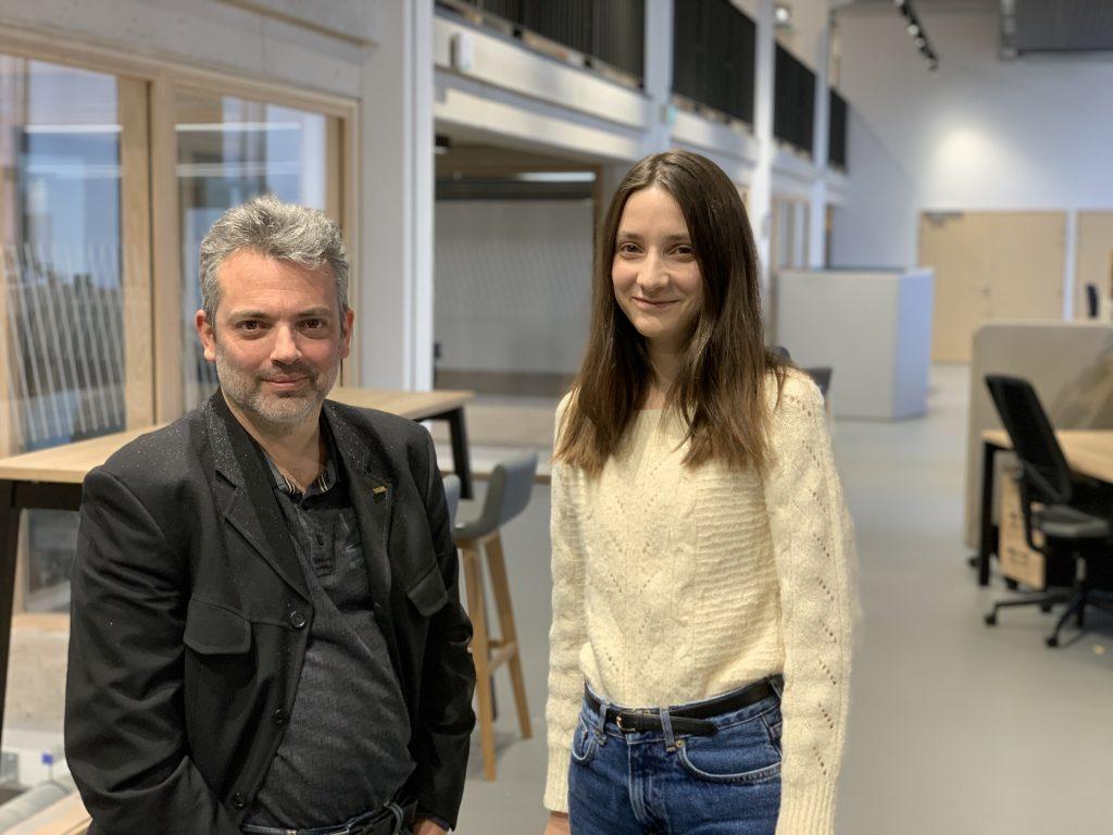 Olivier Lamotte, directeur du Crunch Lab, à Belfort, et Marion Lehmann, community manager. | ©Le Trois – Thibault Quartier