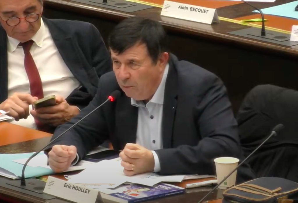 Éric Houlley, maire de Lure (PS) | ©Capture d'écran assemblée plénière BFC 