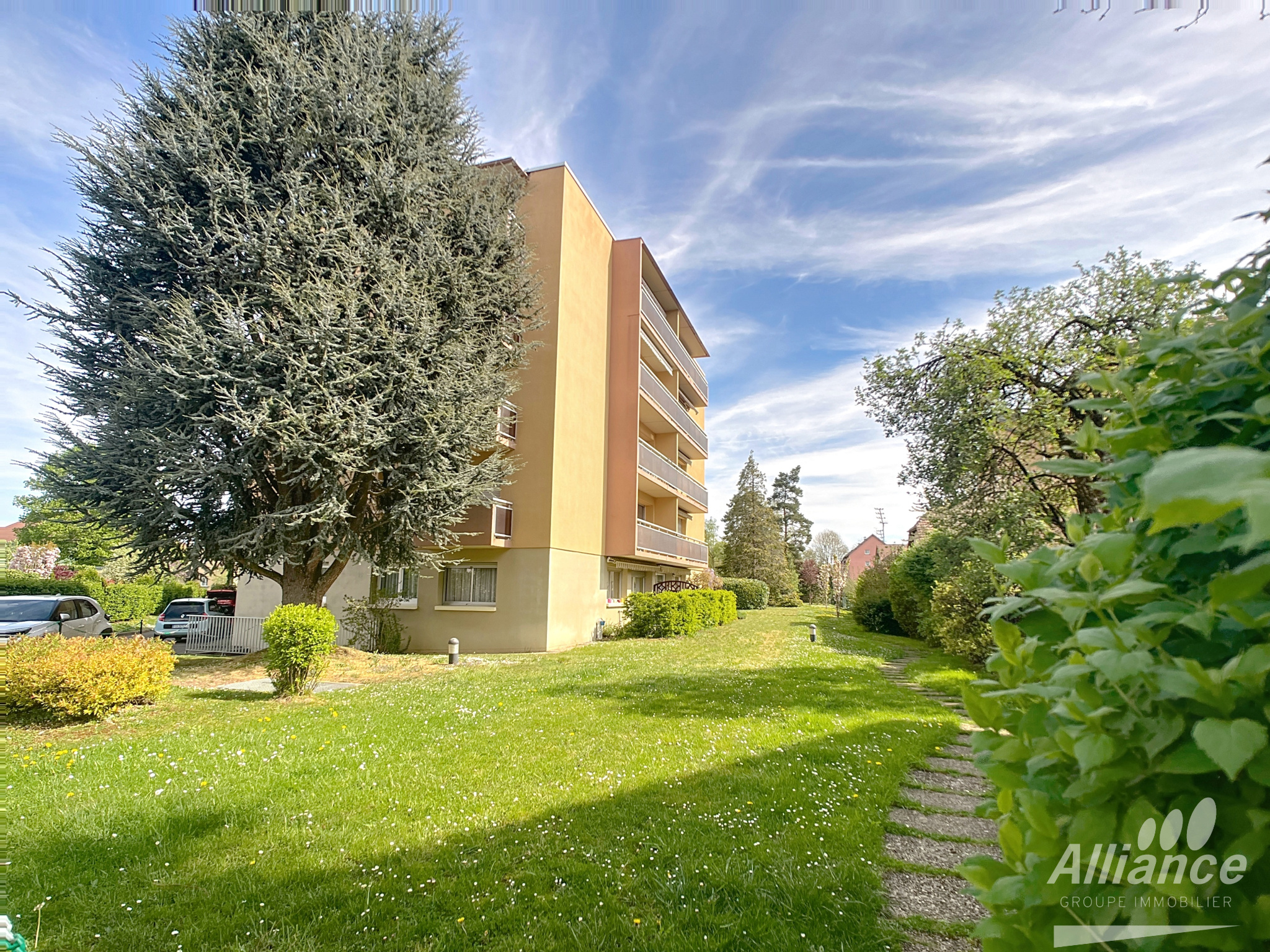 BELFORT  APPARTEMENT T3 QUARTIER RESIDENTIEL