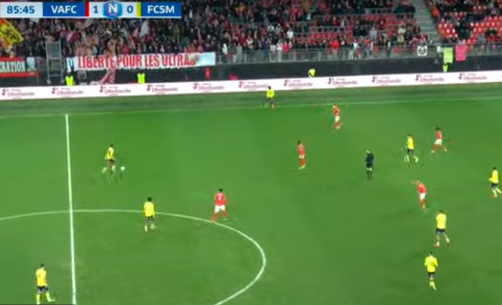 Défaite 1 à 0 du FC Sochaux contre Valenciennes, le 14 mars 2025. | ©Capture d'écran FFFTV