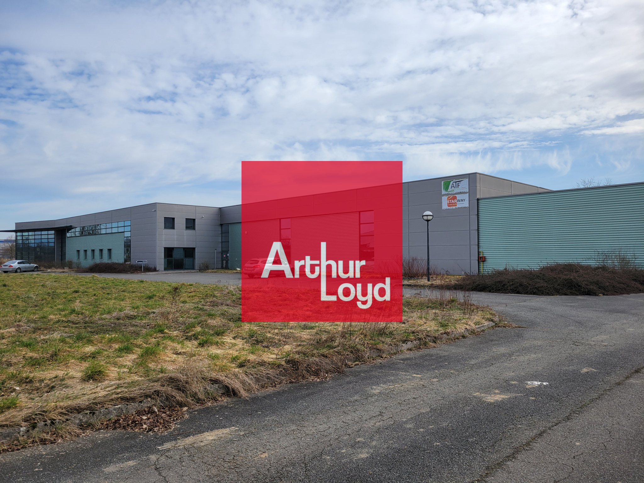 EXCLU – Ensemble immobilier à la vente Aéroparc Fontaine