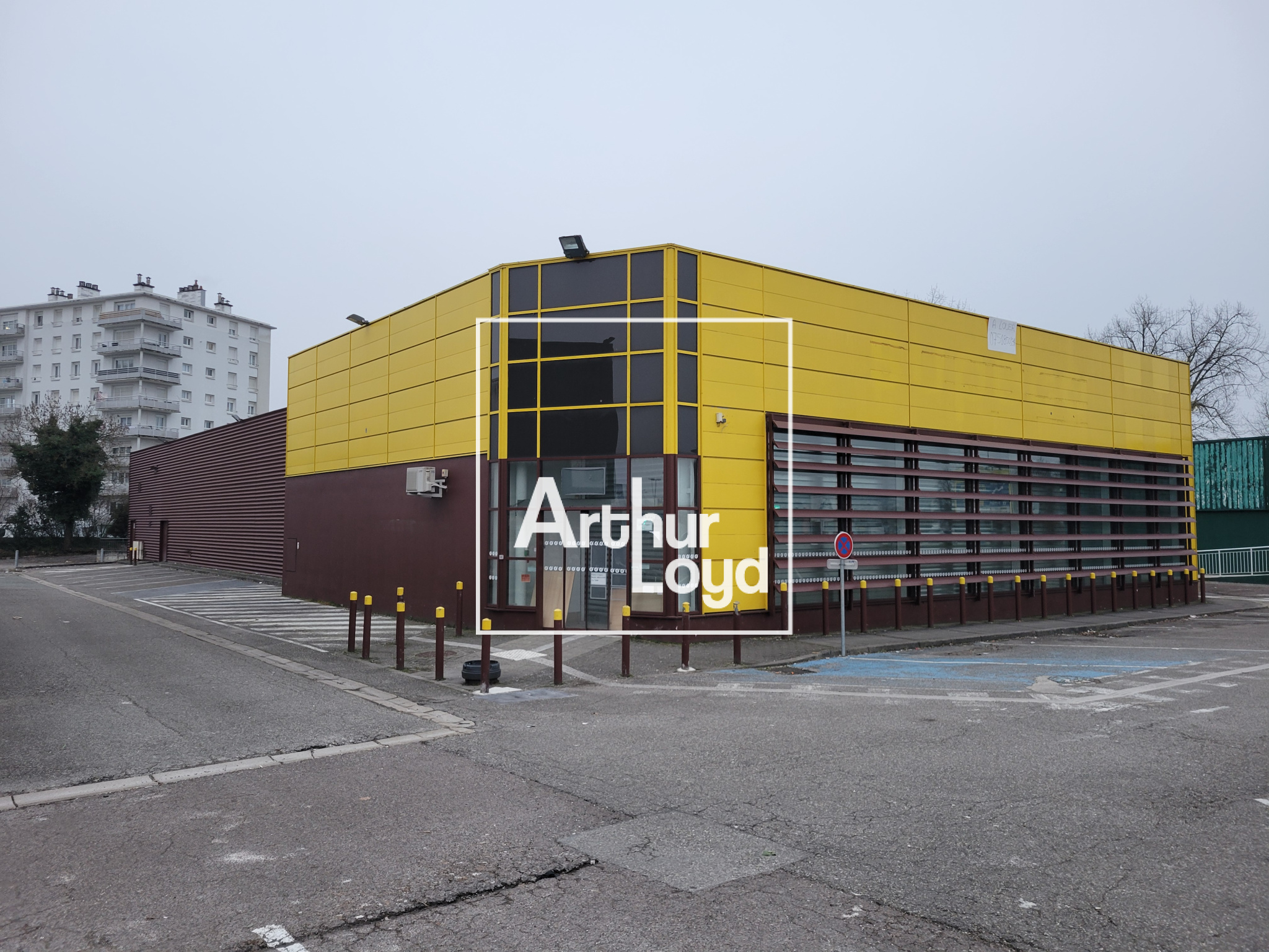 Local commercial à louer en pleine zone des Arbletiers à Aud