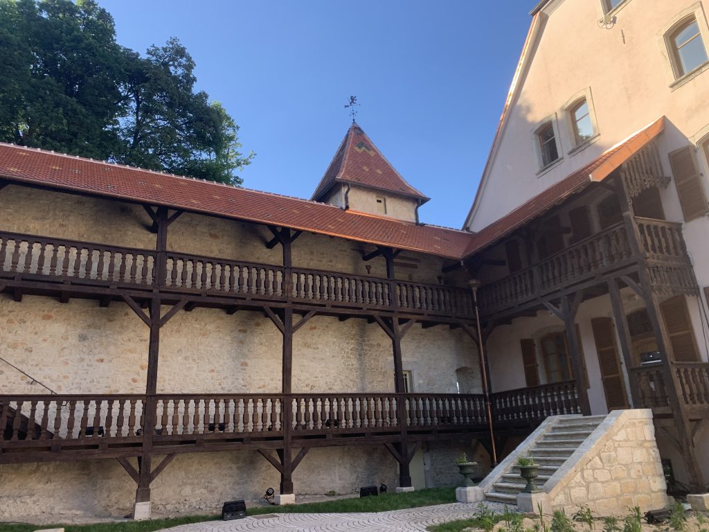 Les galeries historiques de l'hôtel de ville de Delle ont été rénovées.