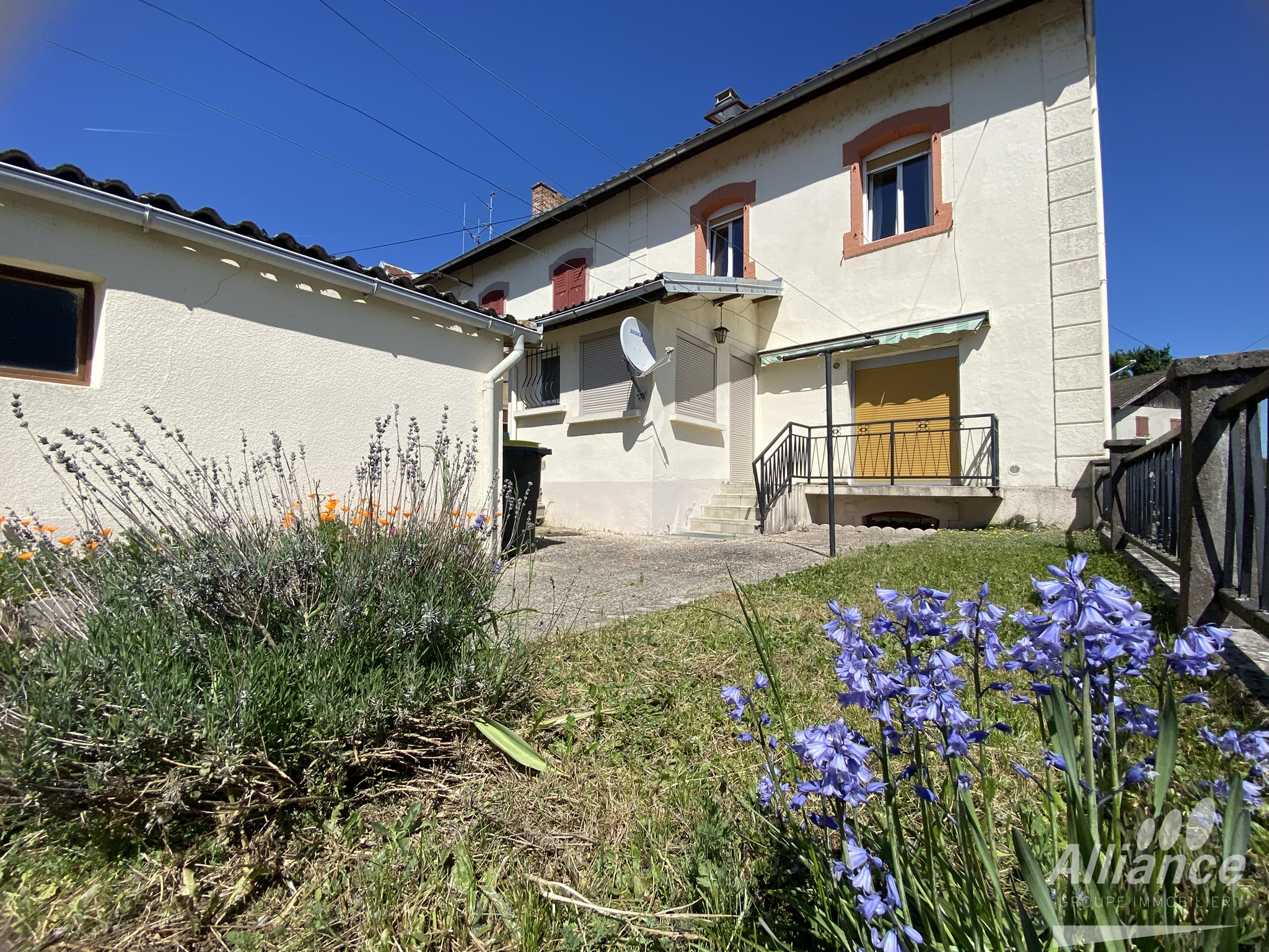 Maison moyenne à louer au fond d&rsquo;un impasse à AUDINCOURT