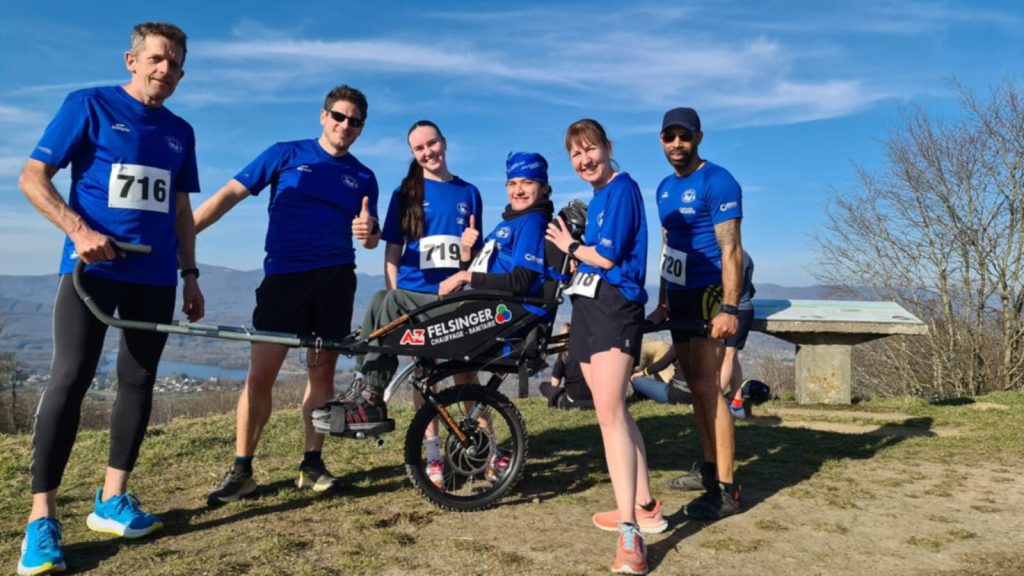 Romain Vuillemey et ses coéquipiers lors de la course du Salbert, début mars.