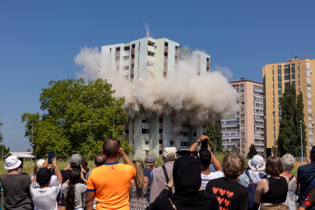 La démolition a eu lieu le 2 juillet à 11h20. | ©DR