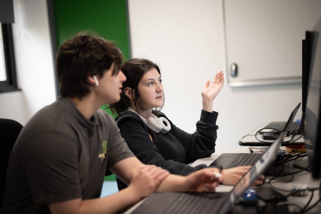 Plus de 90% des étudiants de l'IUT nord Franche-Comté déclarent avoir utilisé l'IA dans le cadre de leurs études.