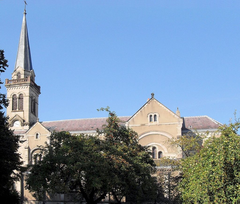 Église Saint-Martin de Morvillars, construite à la fin du XIXe siècle.