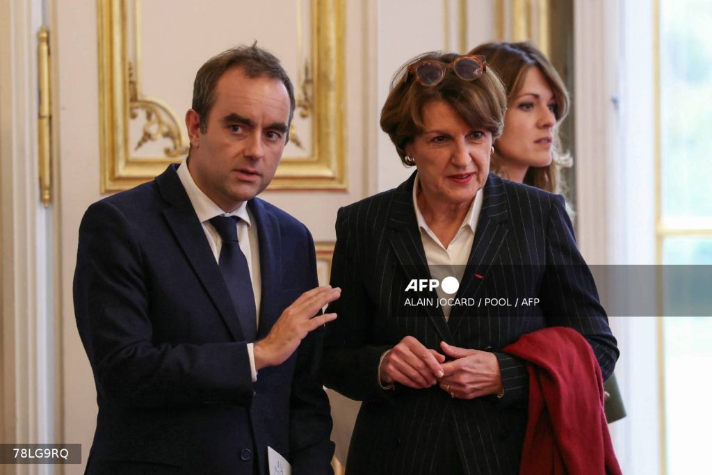 Le premier ministre, Sébastien Lecornu, et Annie Genevard, ministre de l'Agriculture. | Photo Alain JOCARD / POOL / AFP