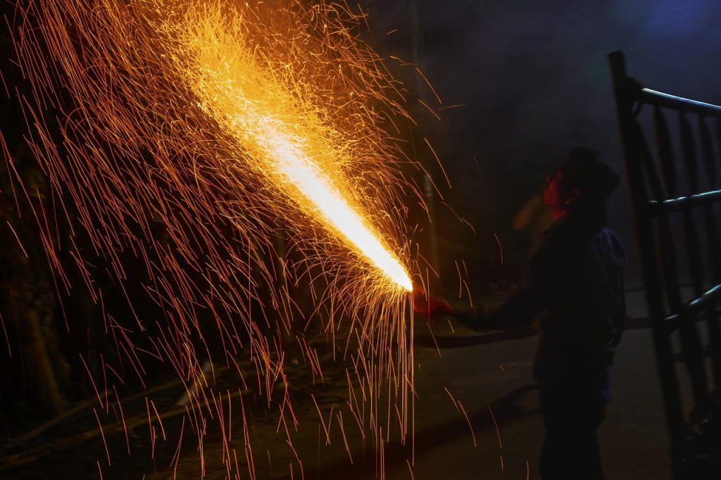 Artifice de divertissement.