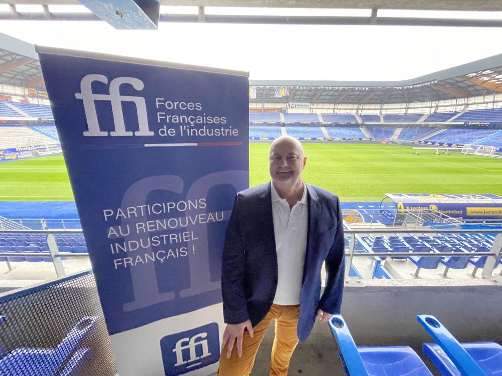 Lionel Martin, animateur nord Franche-Comté du réseau FFI (Forces françaises de l'industrie), lors du lancement au stade Bonal le 28 janvier 2026.